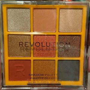 Makeup Revolution Orange Blaze palette